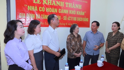 Khánh thành Nhà tặng hộ gia đình có hoàn cảnh khó khăn ở phường Hạ Lý
