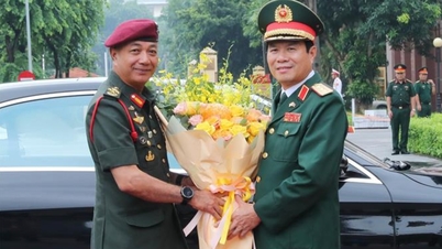 Tư lệnh Lực lượng Quốc phòng Malaysia thăm chính thức Việt Nam