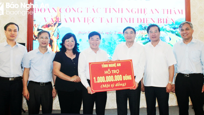 Tỉnh Nghệ An trao hỗ trợ sinh kế cho người nghèo tỉnh Điện Biên
