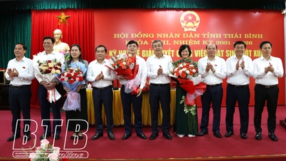 Đồng chí Phạm Văn Nghiêm được bầu giữ chức Phó Chủ tịch UBND tỉnh