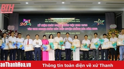 ស្រុក Hoang Hoa ជួបសំណេះសំណាល និងផ្តល់កិត្តិយសដល់អាជីវកម្ម និងសហគ្រិនធម្មតាក្នុងឆ្នាំ 2024