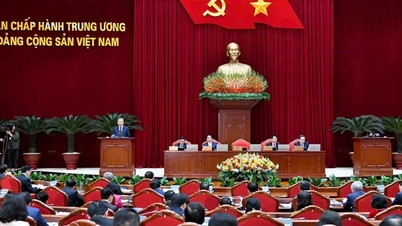 Trung ương Đảng yêu cầu sàng lọc, đưa ra khỏi vị trí những người không đủ năng lực, uy tín
