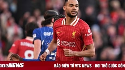 Liverpool ឈ្នះធំ Arsenal ខំប្រឹងរក្សាចំណាត់ថ្នាក់លេខ២