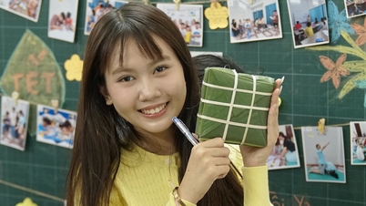 เจอเป่าอัน 'Xuc xac xu xe' ห่อเค้กวันตรุษจีนโดยไม่คาดคิด