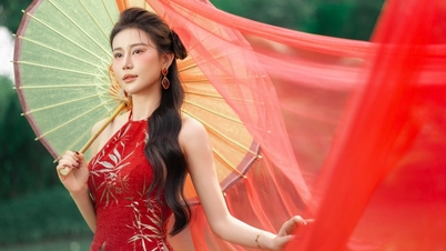 Cao Thuy Trang ប្រែ​ក្លាយ​ជា "នារី​រដូវ​ផ្ការីក" បង្អួត​រាង​ខ្លួន​ក្នុង​ឈុត ao dai និង ao yem