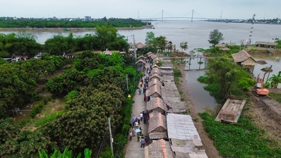 Về miền Tây