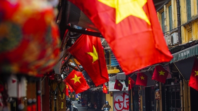 Hà Nội nên thơ trong sáng mùng 1 Tết