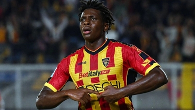 Man Utd buys left-back for 34 million euros