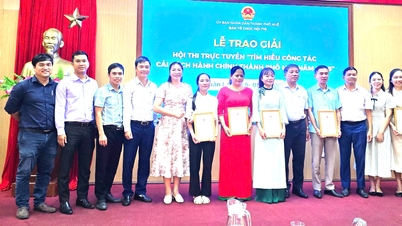 Trao giải tuần 1 hội thi trực tuyến tìm hiểu cải cách hành chính