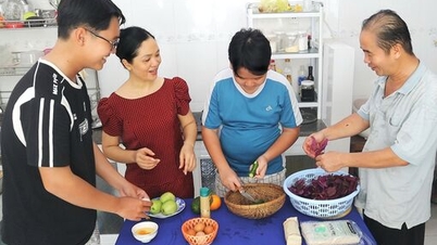 Una familia cálida nace del amor y del compartir.