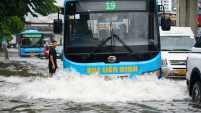 Muchas escuelas públicas de Hanoi realizan aprendizaje en línea por tercer día consecutivo.