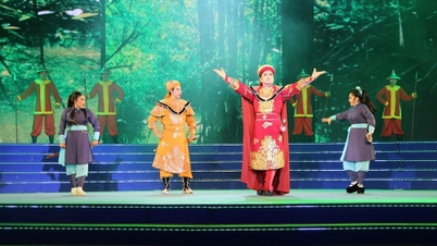 Ho Chi Minh-Ville : Le festival Nghinh Ong - Can Gio 2025 se clôture avec un programme spécial de performances artistiques