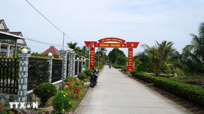 “ຫວຽດ​ນາມ ກາຍ​ເປັນ​ຕົວ​ແບບ​ຂອງ​ໂລກ​ໃນ​ການ​ຫຼຸດ​ຜ່ອນ​ຄວາມ​ທຸກ​ຍາກ ແລະ ພັດ​ທະ​ນາ​ຊົນ​ນະ​ບົດ”