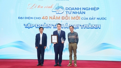 Tân Á Đại Thành được vinh danh Top 40 Doanh nghiệp tư nhân tiêu biểu sau 40 năm Đổi mới