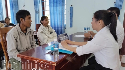 ນຳ​ເອົາ​ນະ​ໂຍບາຍ​ດ້ານ​ກົດໝາຍ​ໄປ​ຍັງ​ເຂດ​ຫ່າງ​ໄກ​ສອກຫຼີກ
