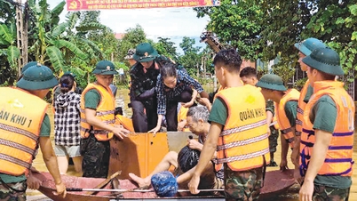 Bac Ninh : ជួយដល់ប្រជាជននៅតំបន់រងគ្រោះដោយទឹកជំនន់