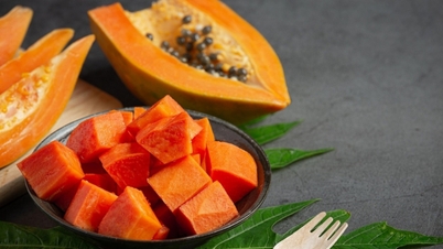Unexpected benefits of papaya - the 'longevity' fruit