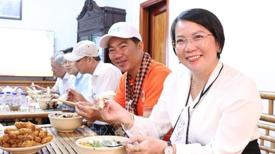 អភិវឌ្ឍផលិតផលទេសចរណ៍ពី 'ឯកអគ្គរាជទូតវប្បធម៌ពិសេស' - ផ្នែកទី 1៖ រឿងវប្បធម៌ពីចាន
