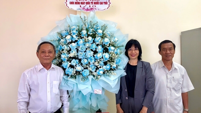 ថ្នាក់ដឹកនាំខេត្តចុះសួរសុខទុក្ខ និងអបអរសាទរទិវាមនុស្សចាស់អន្តរជាតិ