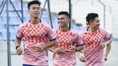 កាលវិភាគ V-League ចុងក្រោយ៖ ហាណូយមិនត្រូវបានអនុញ្ញាតឱ្យចាញ់ទេ HAGL កំពុងតែ 'ភ្នែកក្រហម' រង់ចាំការទទួលជ័យជម្នះ
