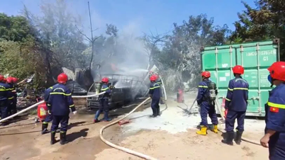 Timely control of fire at a parking lot in Da Nang