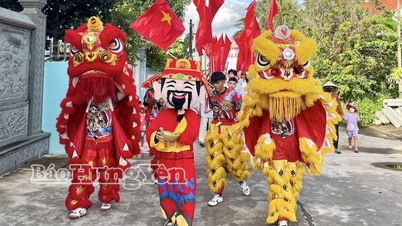Múa Lân Trung thu điểm nhấn đặc sắc cho đêm hội trăng Rằm