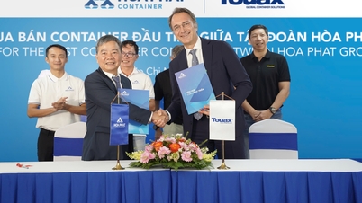 Hoa Phat delivers the first container order to Touax Container Leasing