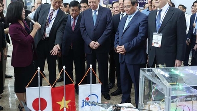 General Secretary To Lam attends the ceremony to respond to the National Innovation Day 2025