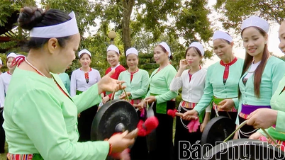 ភូមិ Dong Chui ថែរក្សាព្រលឹងរបស់ Muong gongs