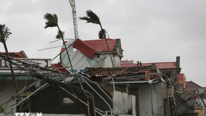 On October 2, the tropical depression is likely to strengthen into a storm.