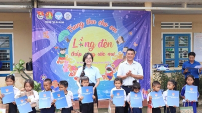 ការនាំយកពិធីបុណ្យពាក់កណ្តាលរដូវស្លឹកឈើជ្រុះដល់កុមារនៅតំបន់ដាច់ស្រយាល។