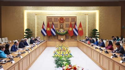 Premiér Pham Minh Chinh se setkal s předsedou Národního shromáždění Kubánské republiky