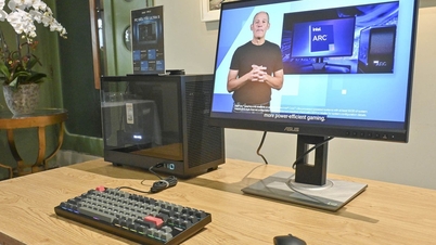 Intel demonstrates next-generation AI PC that doesn't need an Internet connection