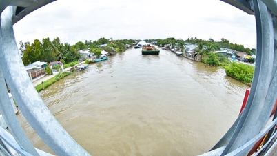 តាមដងទន្លេ Chac Bang