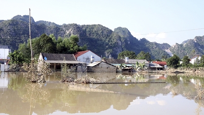 Cuaca pada 11 Oktober: Banjir di Sungai Cau dan Sungai Thuong semakin surut, risiko banjir kekal tinggi