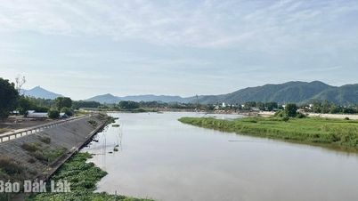 Ngược dòng Bàn Thạch