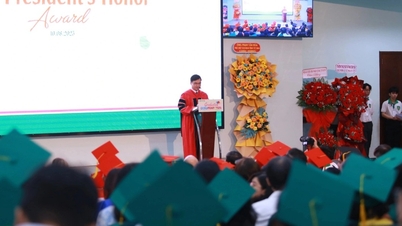 Từ vụ nam sinh 24 tuổi học tiến sĩ, “soi” bất thường sinh viên giỏi ngành y