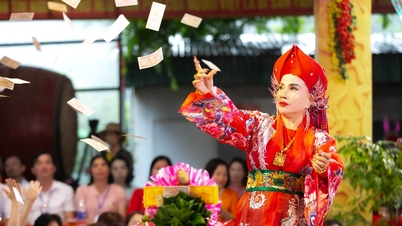Préserver la croyance vietnamienne dans le culte des Trois Palais