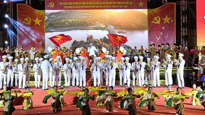 Thanh Hóa: Liên hoan tuyên truyền cổ động và giao lưu câu lạc bộ văn hóa dân gian “Dưới cờ Đảng-Vững niềm tin”