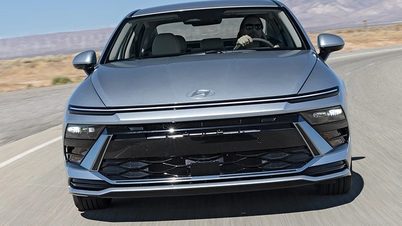 Hyundai Sonata 2026 auf den Markt gebracht, mit einer günstigen Hybridversion