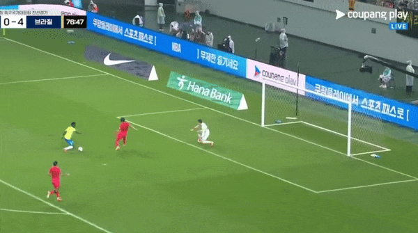 Vinicius tỏa sáng, Brazil thắng với tỷ số khó tin trước Hàn Quốc