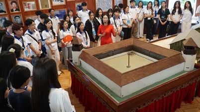 Yurt dışında yaşayan genç Vietnamlılar memleketlerini ziyaret etmekten mutluluk duyuyor