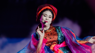 Volkskünstler Thanh Ngoan ist der 31. Em Xinh, der Hallo sagt und mit Phuong My Chi und Phao tanzt.