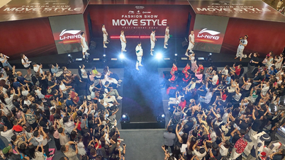 「Move in style」をテーマにした秋冬スポーツウェアコレクションを展示