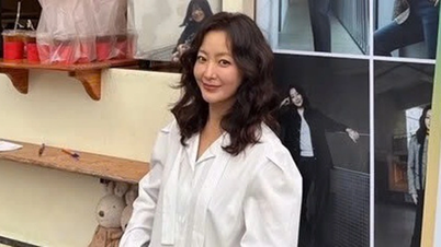 Kim Hee Sun tái xuất đóng phim sau nỗi đau mất mẹ, fan xót xa vì vóc dáng gầy gò