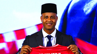 Az indonéz szurkolók Kluivert edző azonnali menesztését követelik.