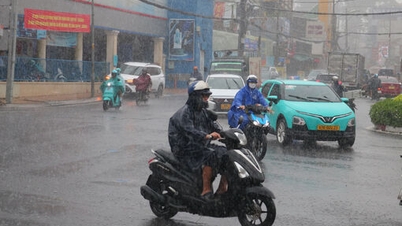 Thời tiết hôm nay 13/10: Bắc Bộ mưa to ban đêm, Nam Bộ mưa rào đến mưa to