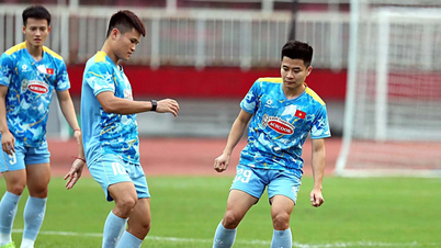 Letzte Qualifikationsrunde des Asien-Pokals 2027: Wer wird Bui Tien Dung und Hoang Duc ersetzen?