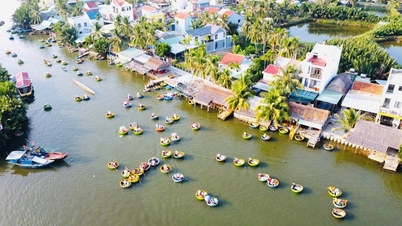 ໝູ່​ບ້ານ “ຢູ່​ທ້າຍ​ແມ່​ນ້ຳ​ແລະ​ຕົ້ນ​ທະ​ເລ” ແລະ​ເລື່ອງ​ການ​ເລີ່ມ​ຕົ້ນ​ສີ​ຂຽວ