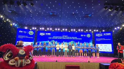 ຮາ​ລອງ ມໍ​ລະ​ດົກ​ສາ​ກົນ ມາ​ຣາ​ທອນ​ໄດ້​ຮັບ​ລາງວັນ​ປ້າຍ​ໂລກ